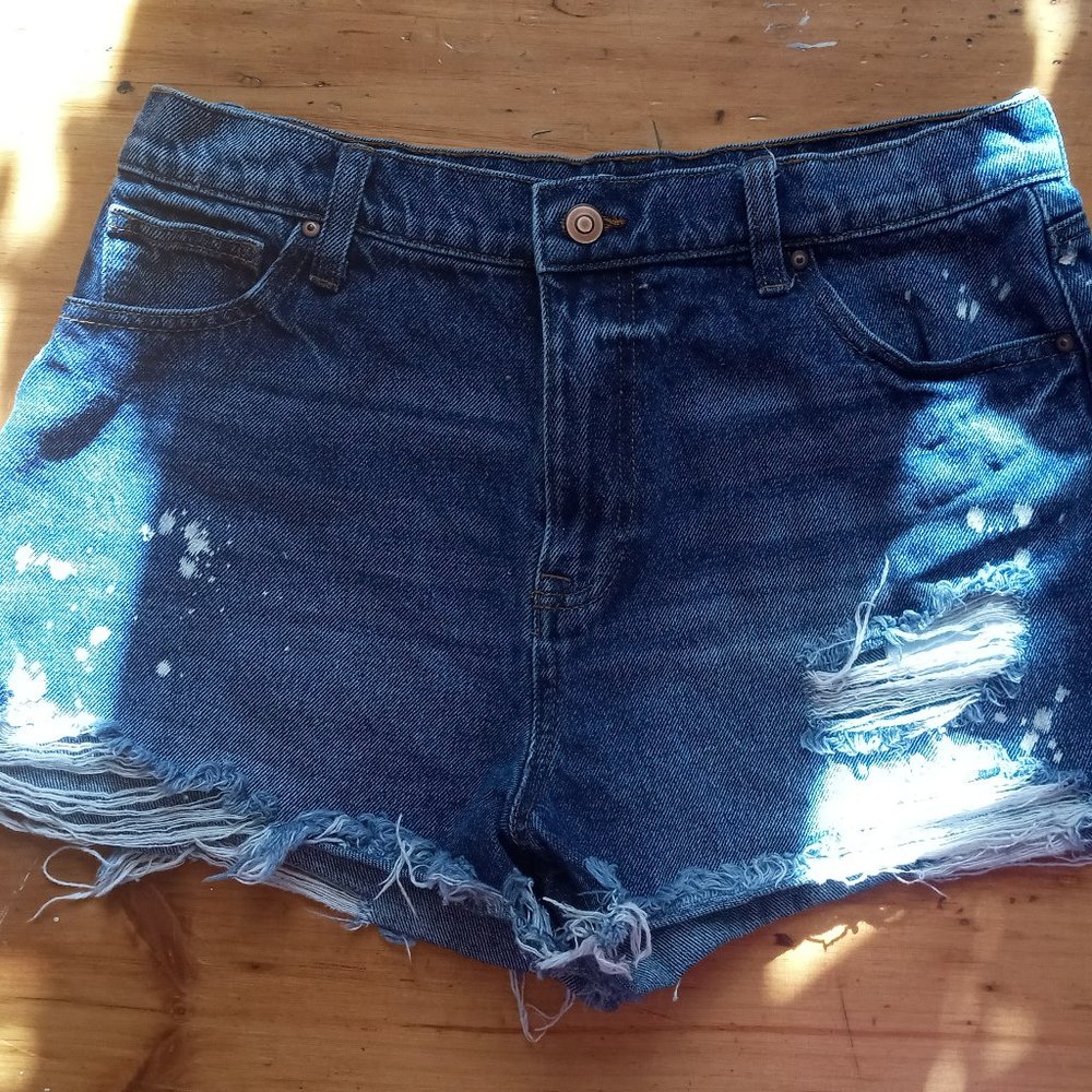 Worn out style Jean Shorts